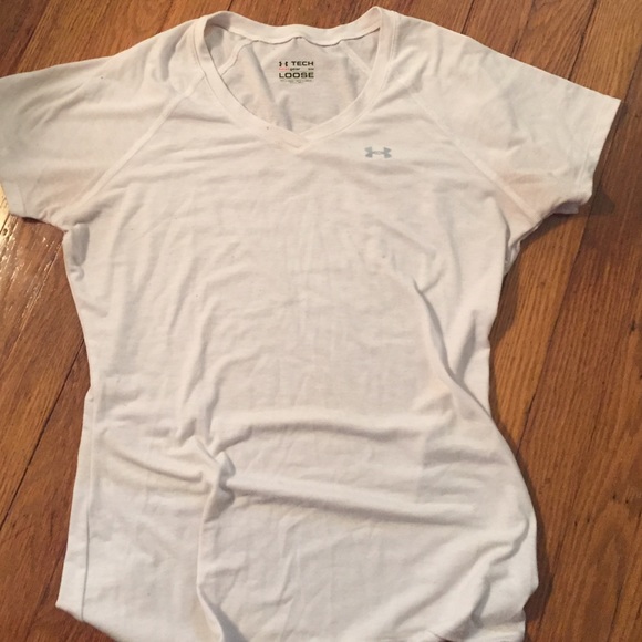 White Under Armour Heat Gear Vneck - Picture 2 of 3
