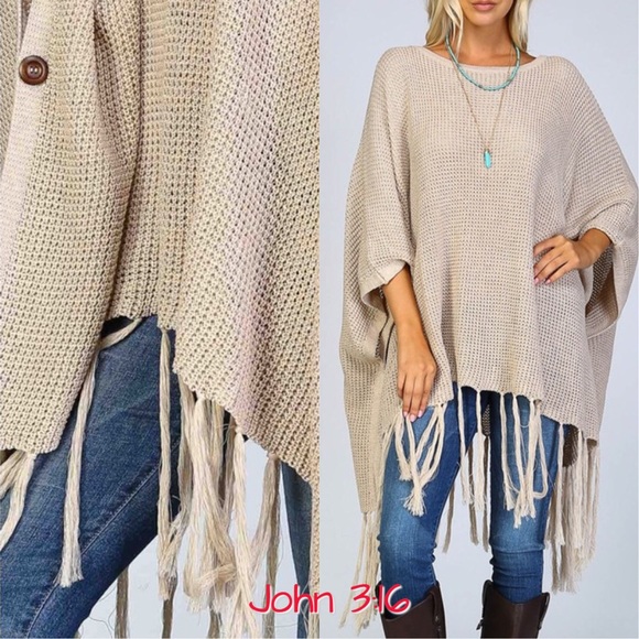 sale✔️Crochet fringe ponchos - Picture 2 of 3
