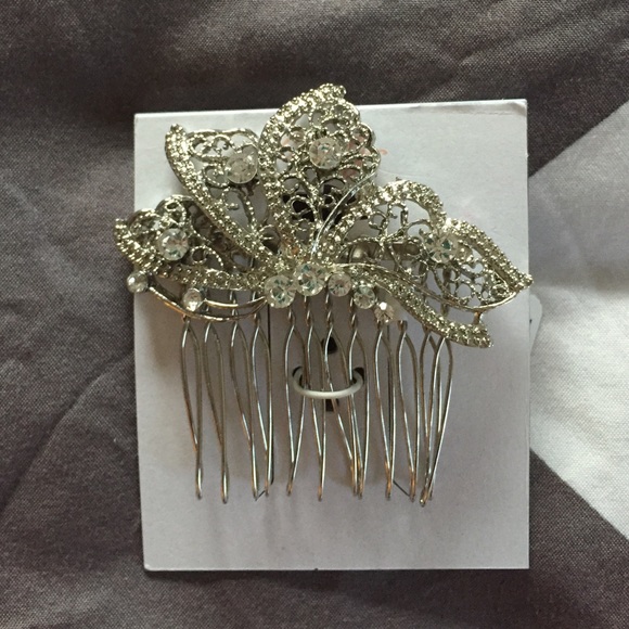 NWT Hair Accessory with Crystal Accent