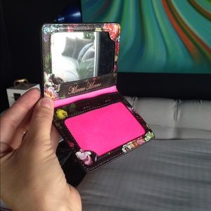 Card Holder With Mirror