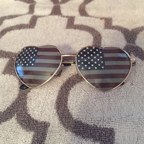America Heart Sunglasses
