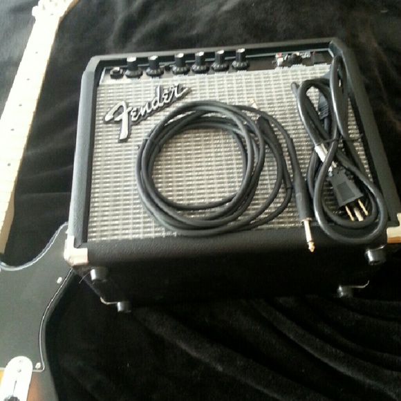 Fender squier - Picture 3 of 4