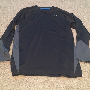 Old Navy active dry fit long sleeve shirt