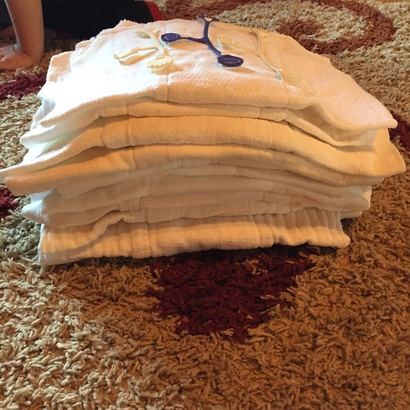 Pre fold diapers and 3 snappi's