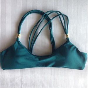Top baiting suit