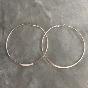 Sterling silver hoop earrings🌸