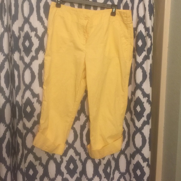 Yellow capris