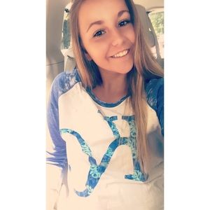 Meet your Posher, Kenzie