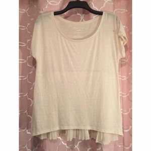 Cream short sleeve shirt