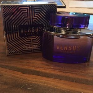 Versace Versus Eau De Toilette