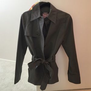 Ted Baker London short gray trench