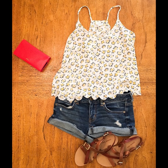 Tops - Floral Print Open Back Top