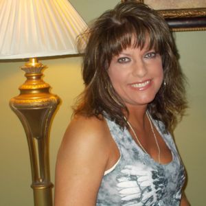 Meet your Posher, Elaina