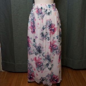 D14 - Zara long skirt