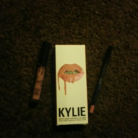 authentic Kylie lip kit kok