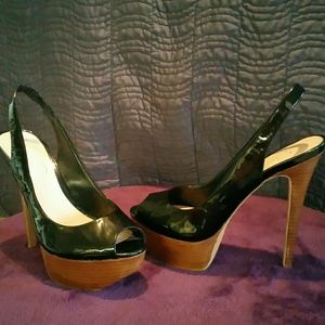 Jessica Simpson heels