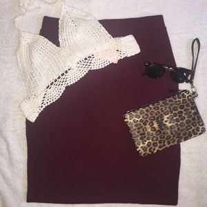Forever 21 Basics Burgundy Pencil Skirt