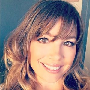 Meet your Posher, Mari