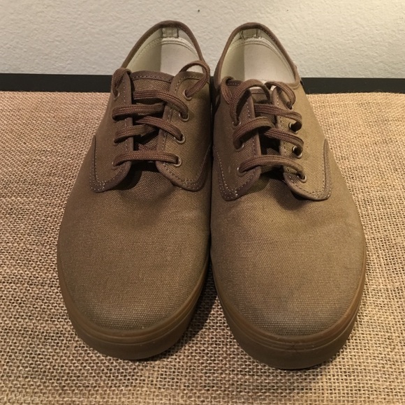 Vans Tan and Gumsole Lows