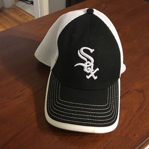 White sox hat