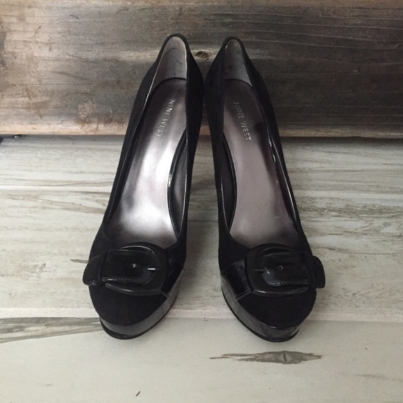 Black Nine West heels