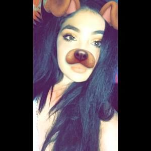 Meet your Posher, Caroline