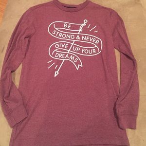 Old navy long sleeve t-shirt