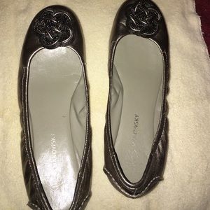 Leather flats