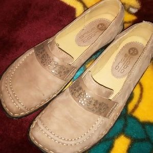 Women's Loafers