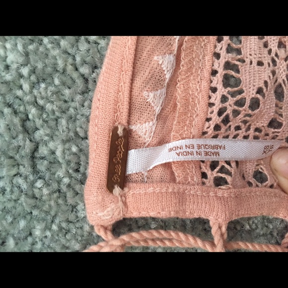 Super cute and boho free people shirt - Picture 2 of 3