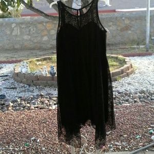 No Boudaries Lace Dress NWT