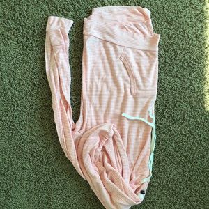 AE Outfitters Long Sleeve Hooded Sweater