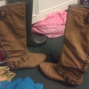 ON HOLD  || super cute riding boots!!