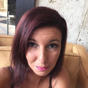 Meet your Posher, Carri