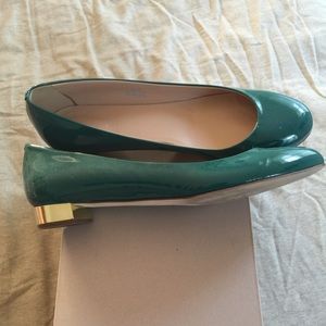 Ladies Patent Leather Flats