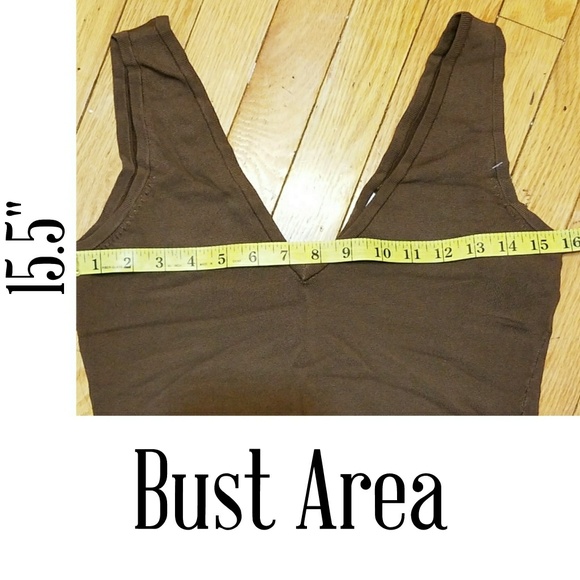 NWT| Yuka {BROWN DEEP V-NECK TOP} - Picture 4 of 8