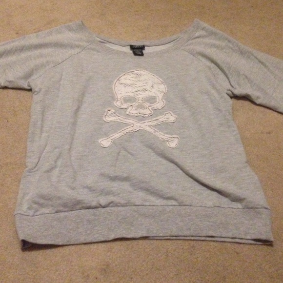 Rue 21 midi sleeved sweatshirt