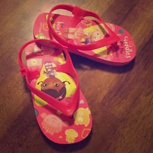 Girl's Doc McStuffins flip flops