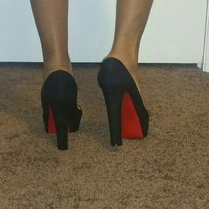 **SOLD**🎊Price Drop!!!!🎊