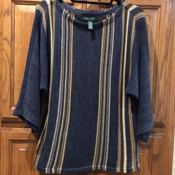 Ralph Lauren light-weight sweater. Medium.