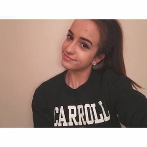 Meet your Posher, Leslie