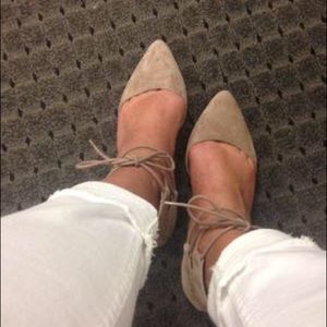 ✨Host Pick! ✨Jessica Simpson Suede Lace Up Flats
