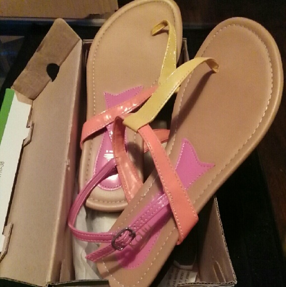Brand new colorful sandals - Picture 1 of 2