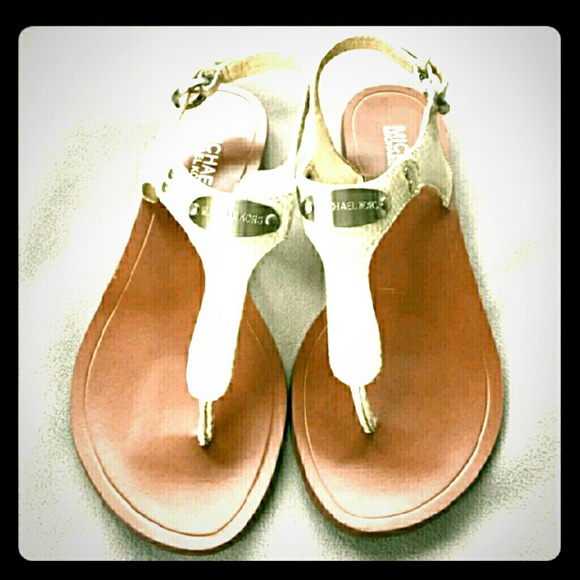 Michael Kors Python beige sandals