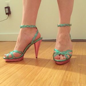 Betsy Johnson turquoise heels!
