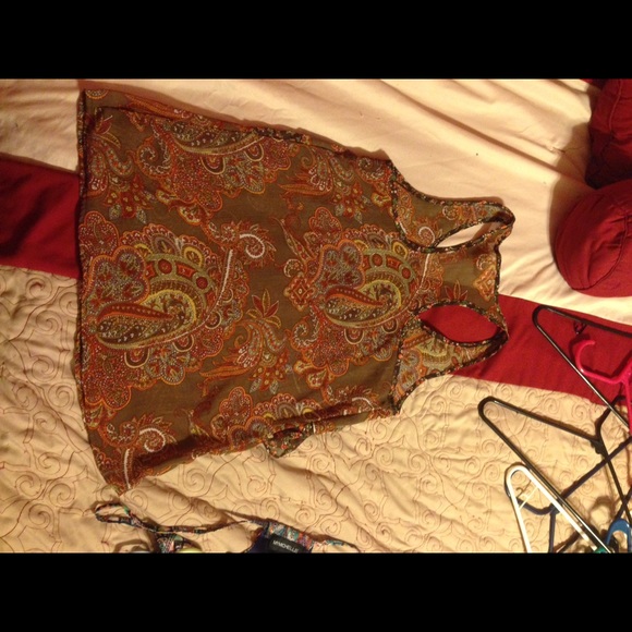 Tank top - Picture 2 of 2