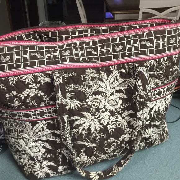 Extra large Vera Bradley bag