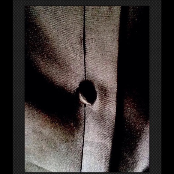 ALESSANDRO DELL'ACQUA
BLACK 100% SILK COAT 42 - Picture 4 of 4