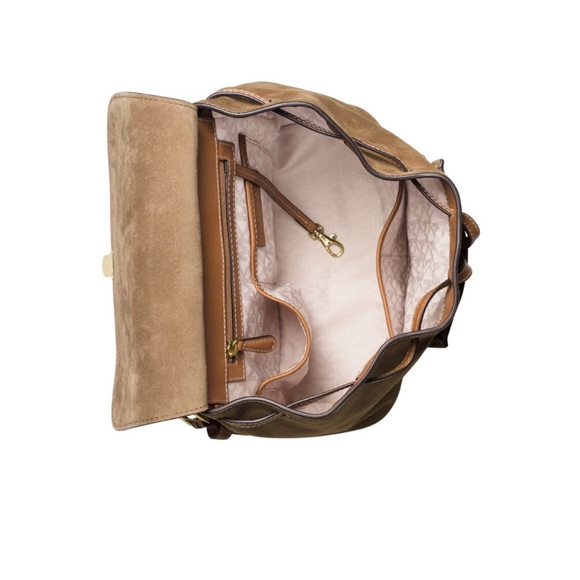 S O L D *Brand New* Michael Kors Backpack - Picture 2 of 4