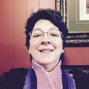 Meet your Posher, Julia